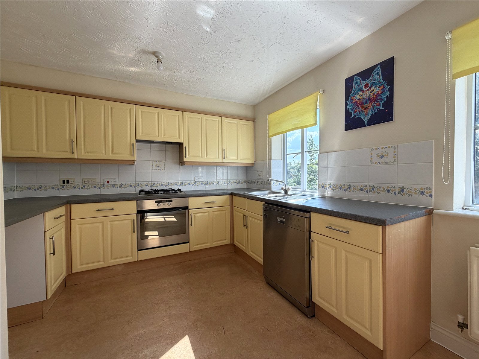 9, Chaucer Way, Slough photo 5