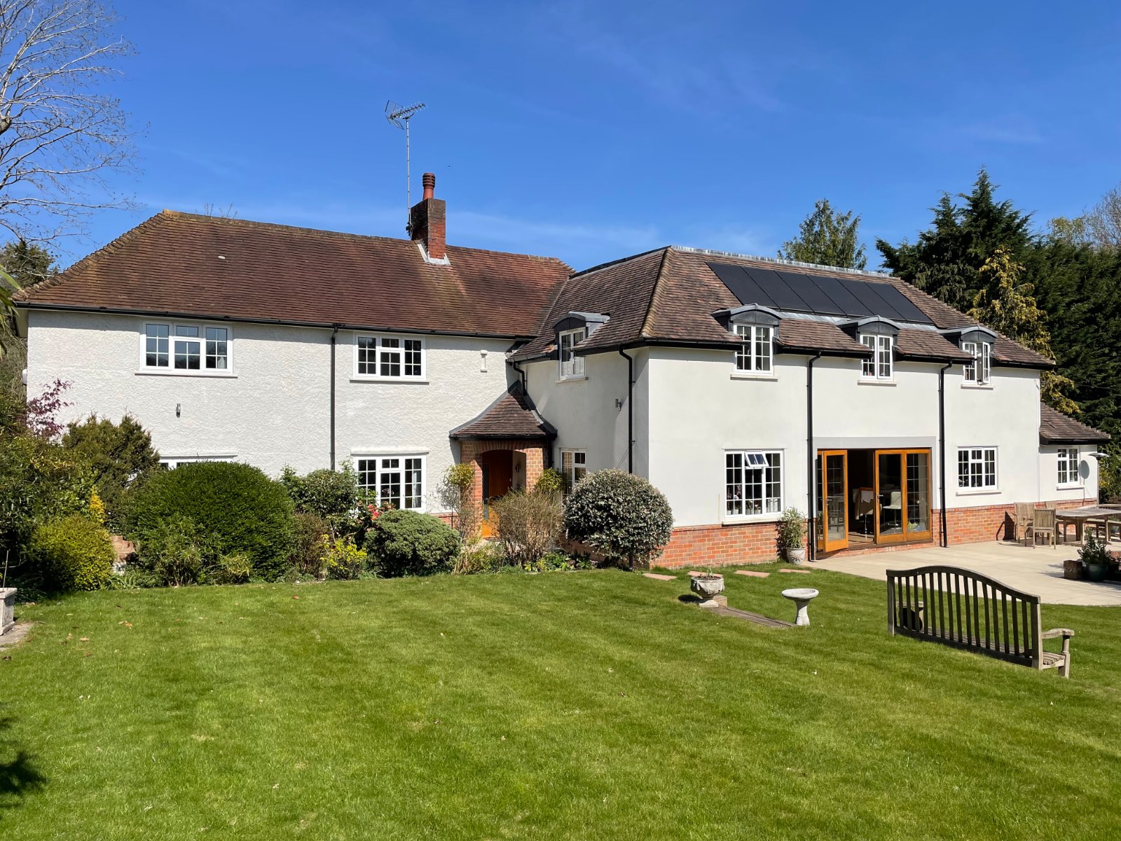 4 bedroom end terrace house for sale in London