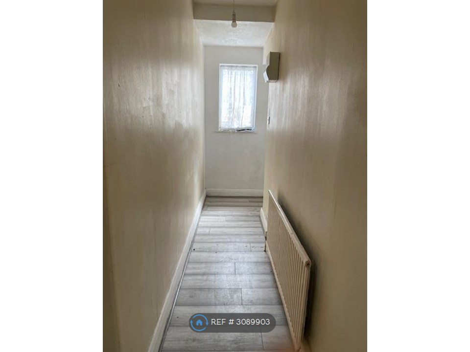 South Harrow photo 5