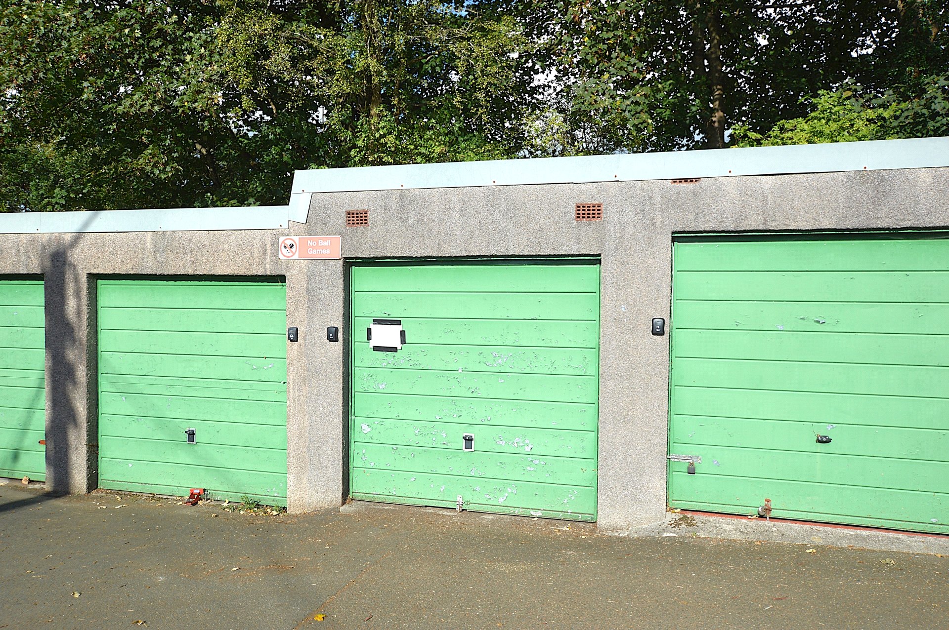 Drake Gardens, Devon photo 3