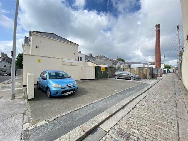 Studio 5, No Place Inn, North Road West, Plymouth photo 4