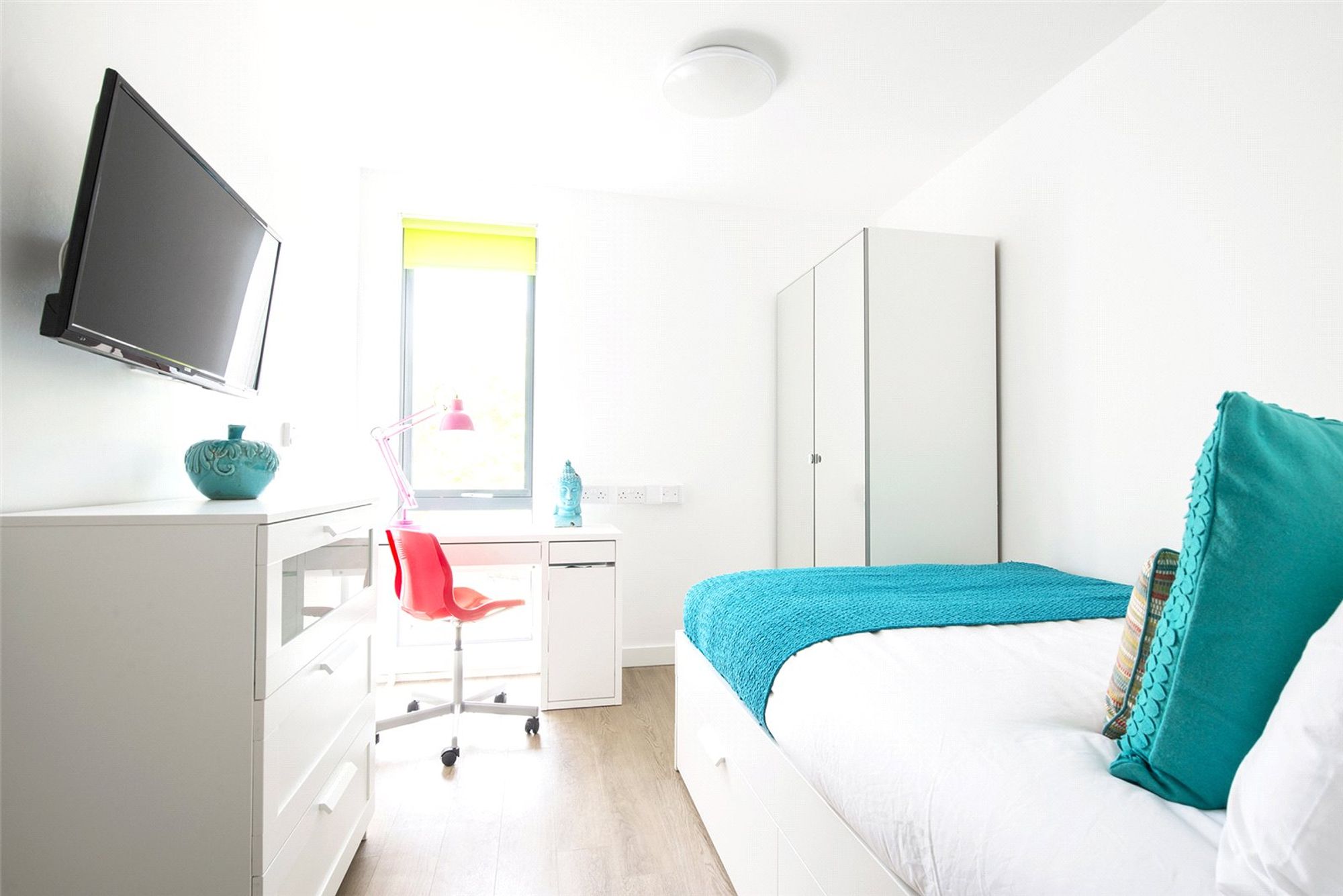 9B Chapel Street, Salford photo 5
