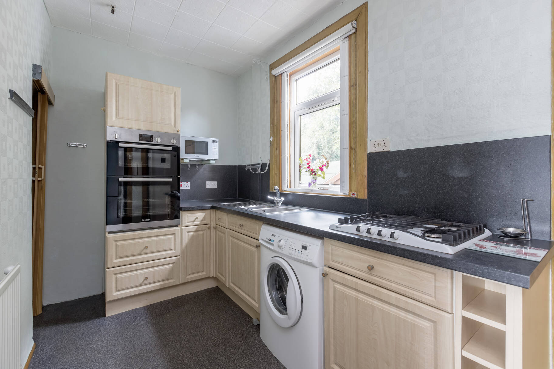 36 Riversdale Grove, Edinburgh EH12 photo 4