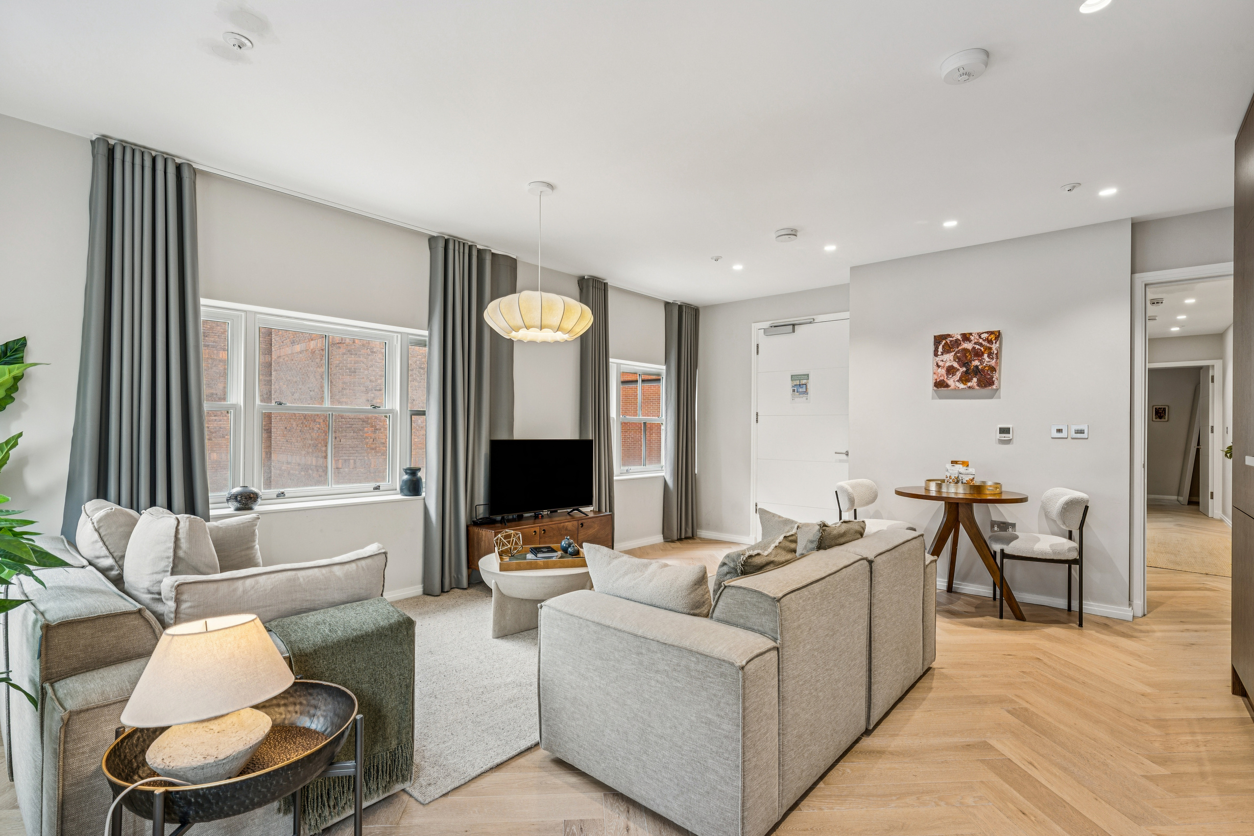 Flat 5, 18 Stukeley Street, Covent Garden photo 2