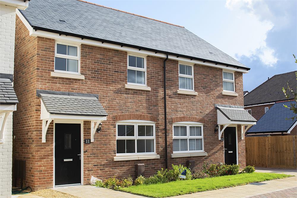 Free property report 32 Hollybush Lane, Burghfield Common, Reading, RG7 ...