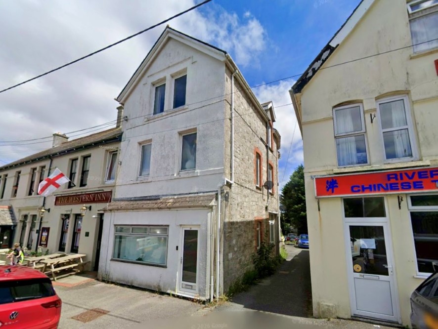 69 West Hill, St. Austell photo 2