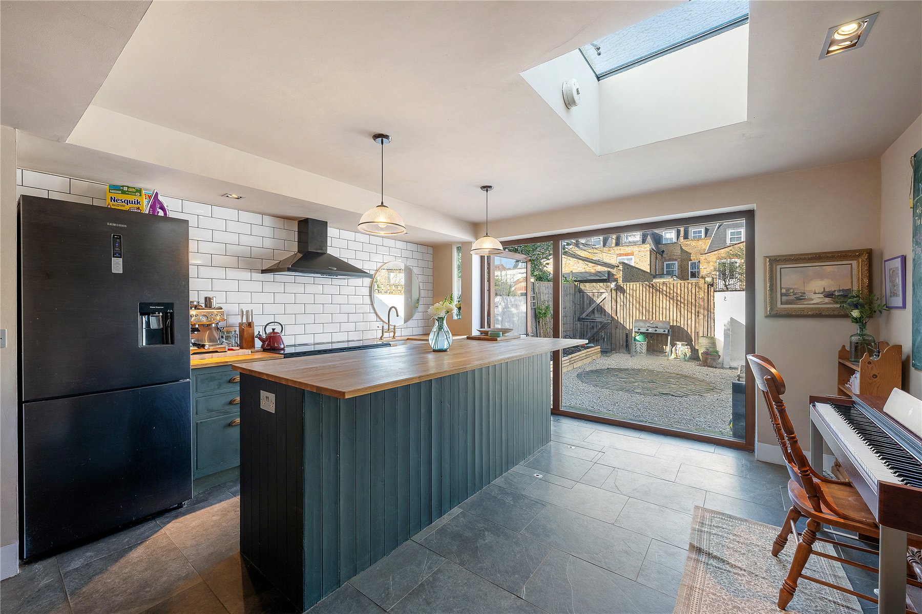 3 bedroom terraced house for sale 0