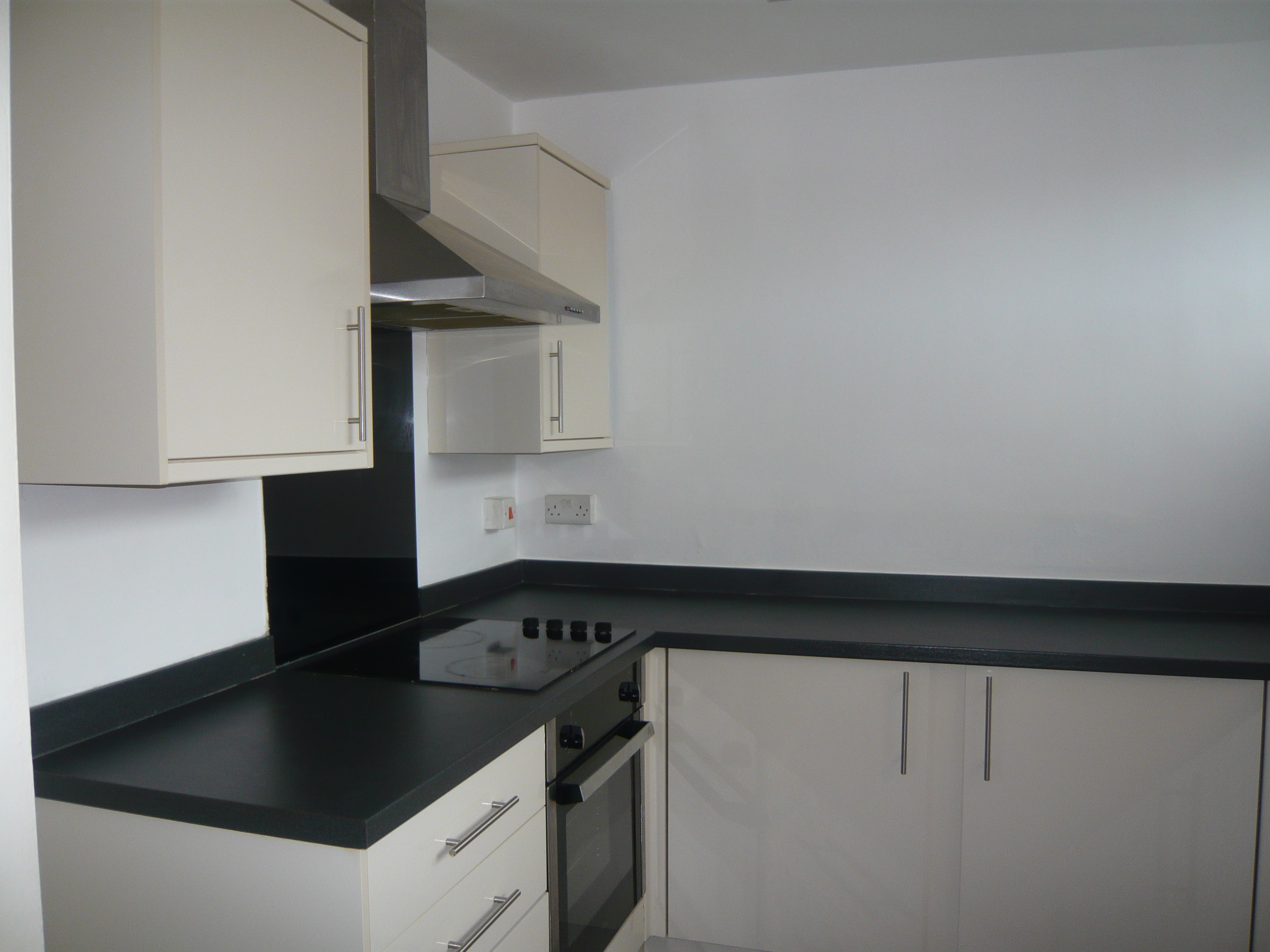 61, Kingsgate flats, Doncaster photo 5