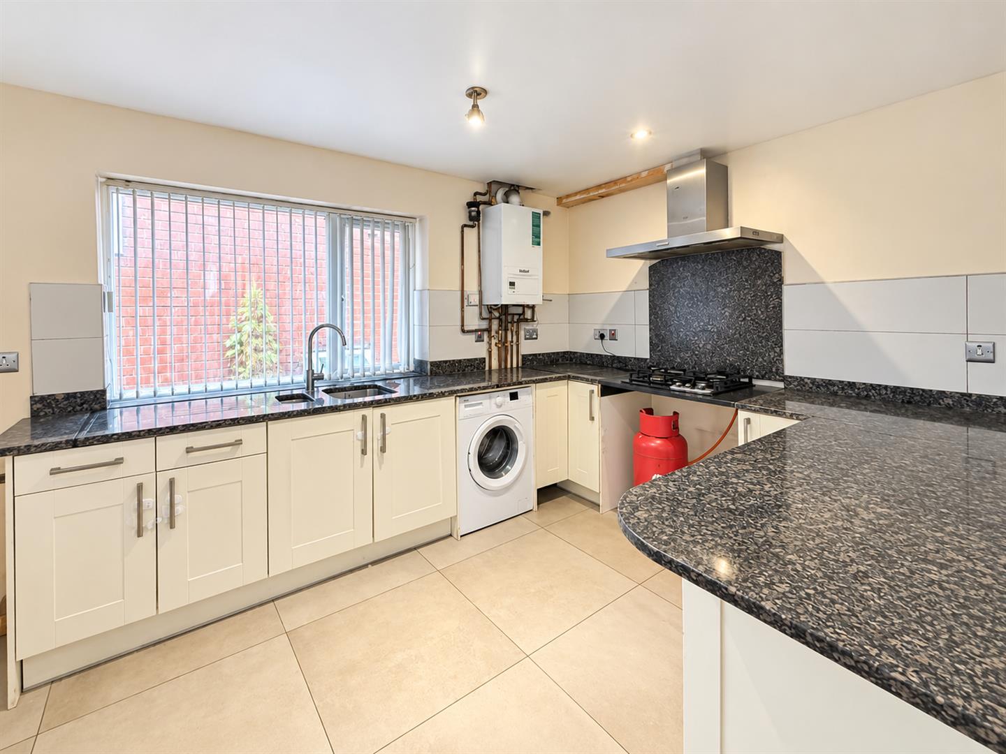 Flat 1 92, Stafford Street, Walsall photo 5