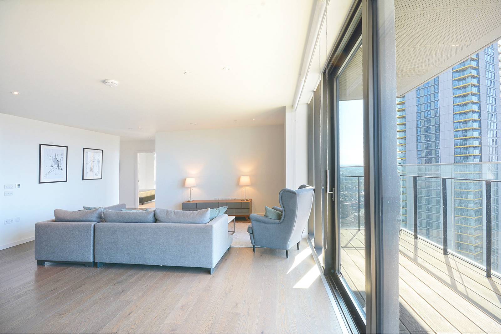 3 bedroom flat for sale 0