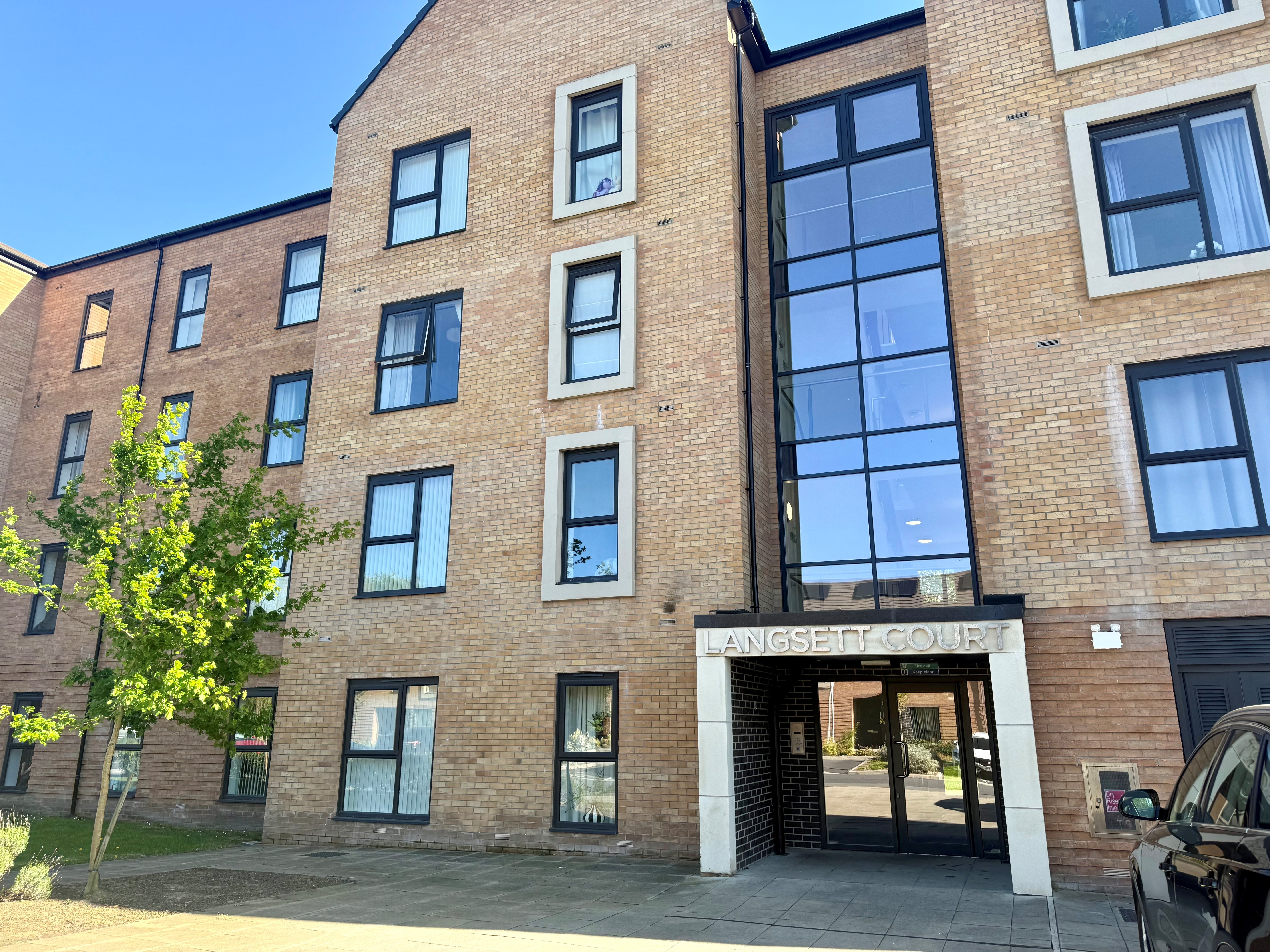 Apartment, Warrington photo 2