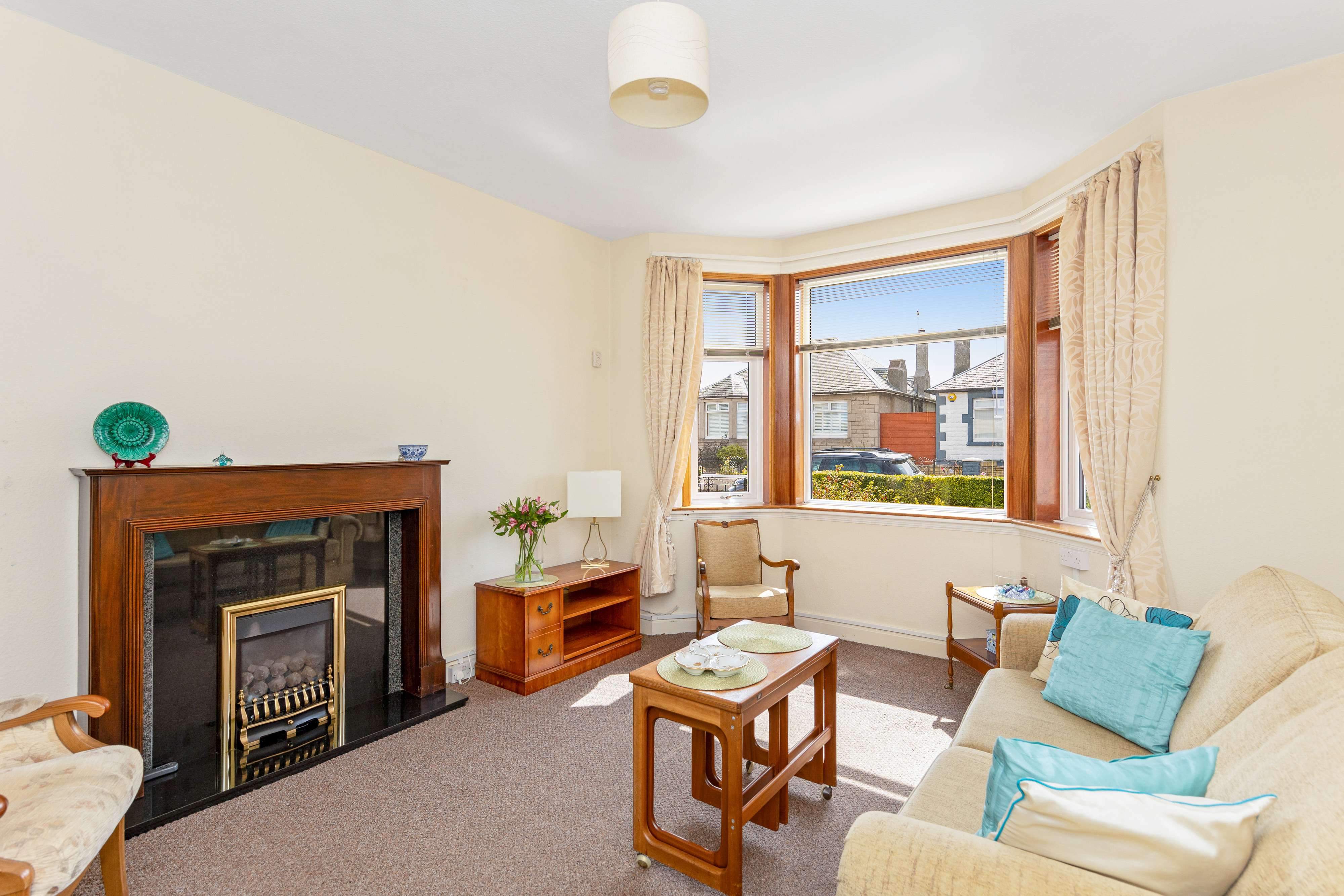 25 Fillyside Avenue, Edinburgh EH7 photo 2
