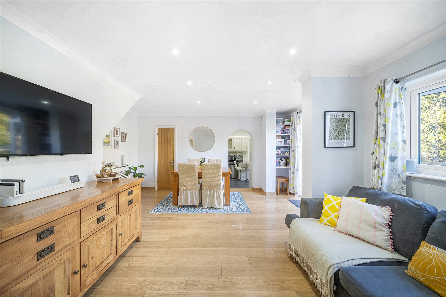 5 bedroom semi-detached house for sale 0