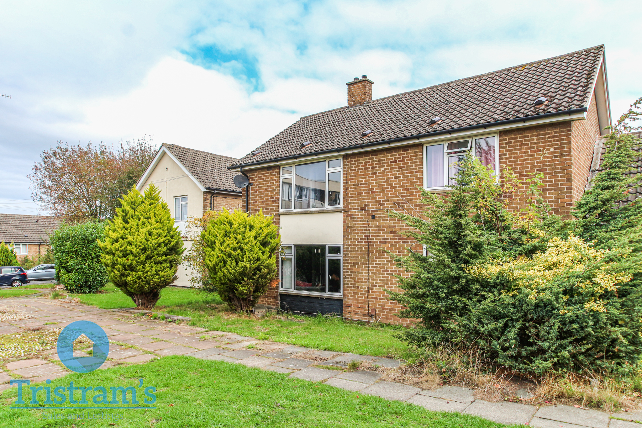 2-bed flat on 18A, Bedford Court, Nottingham, £90,000