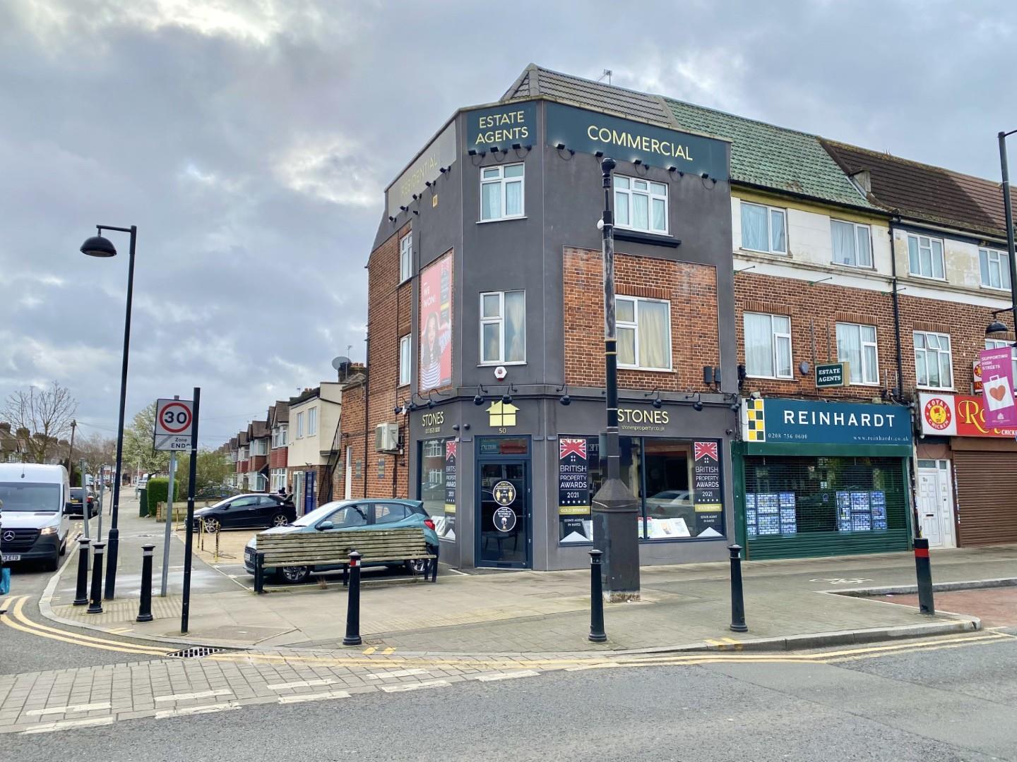 5 bedroom semi-detached house for sale