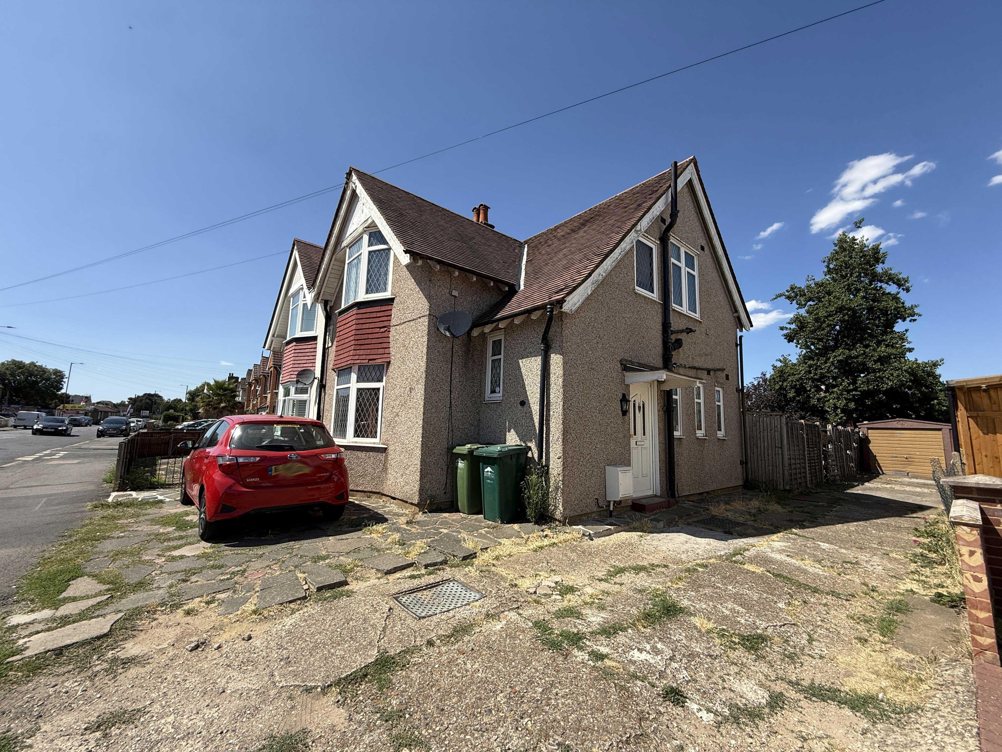 63, Feltham Road, Ashford photo 4