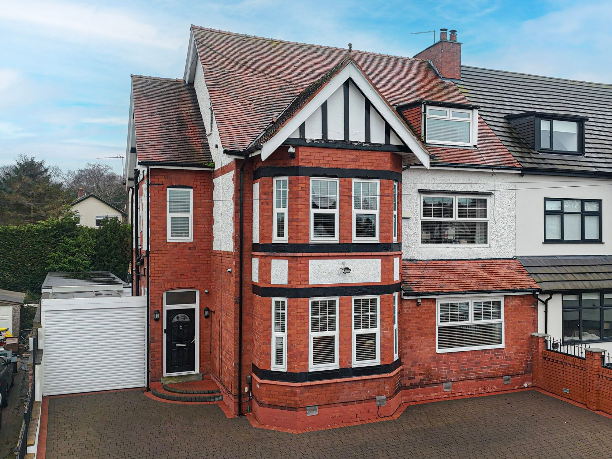 7-bed house on 26 School Lane, Prenton, £525,000