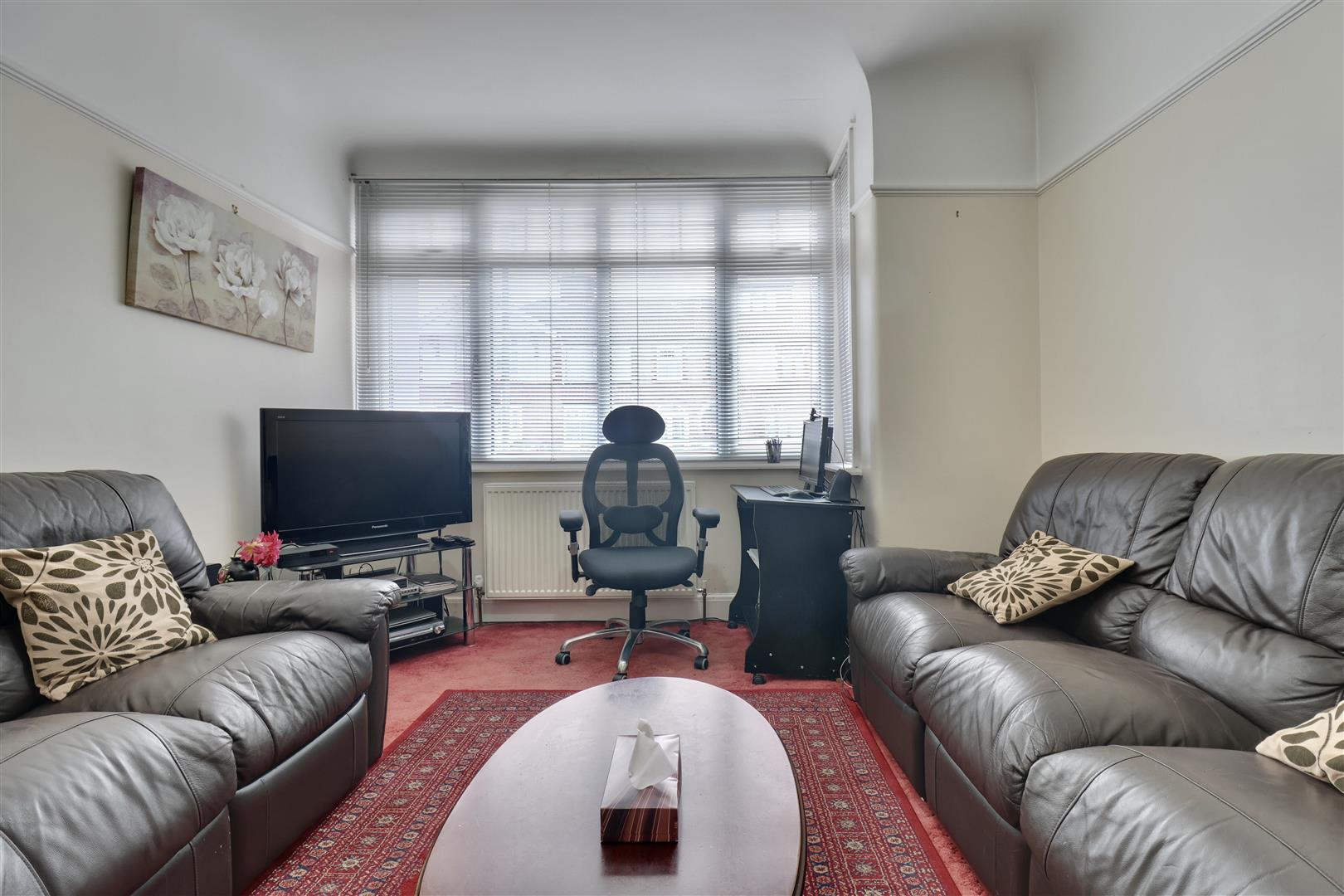 197, Chatsworth Avenue, Portsmouth photo 3