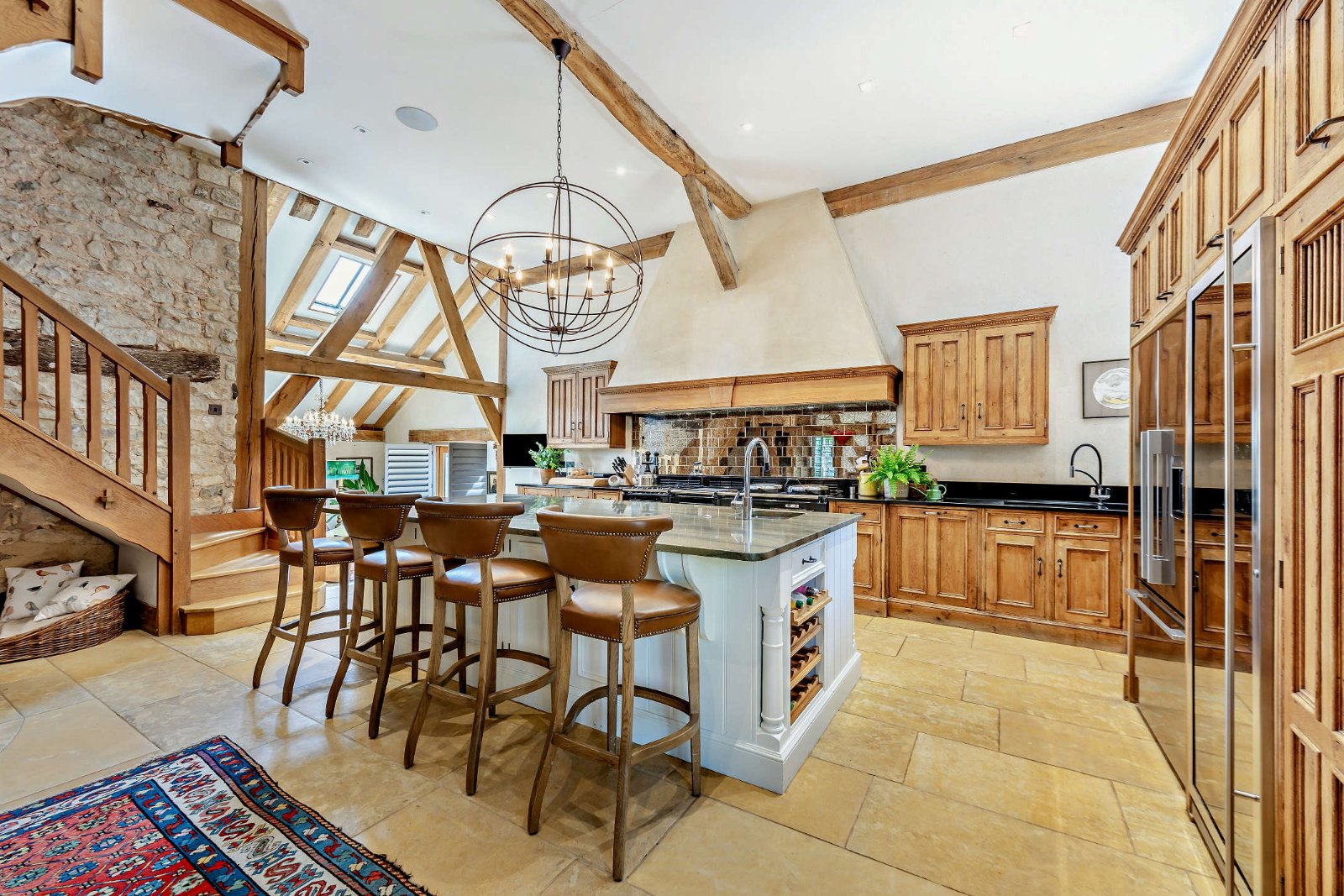 6 bedroom equestrian property for sale 0