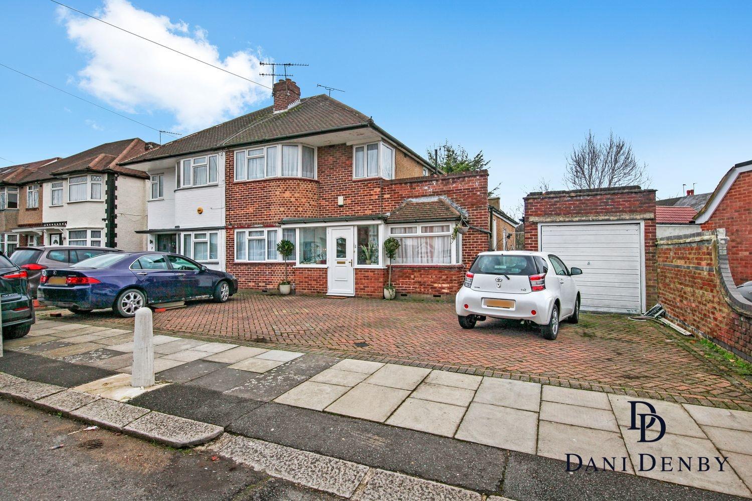 Photos of Aldridge Avenue, Edgware HA8 63920036 PrimeLocation