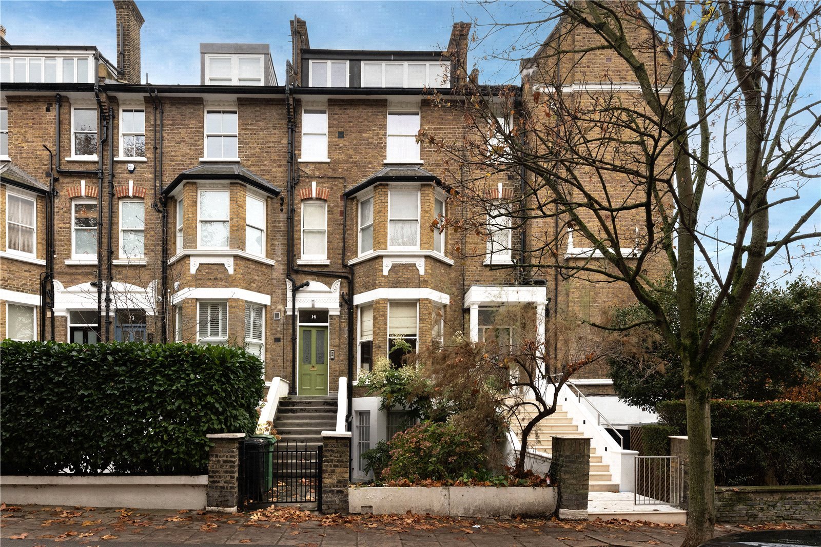 2 bedroom flat for sale 0