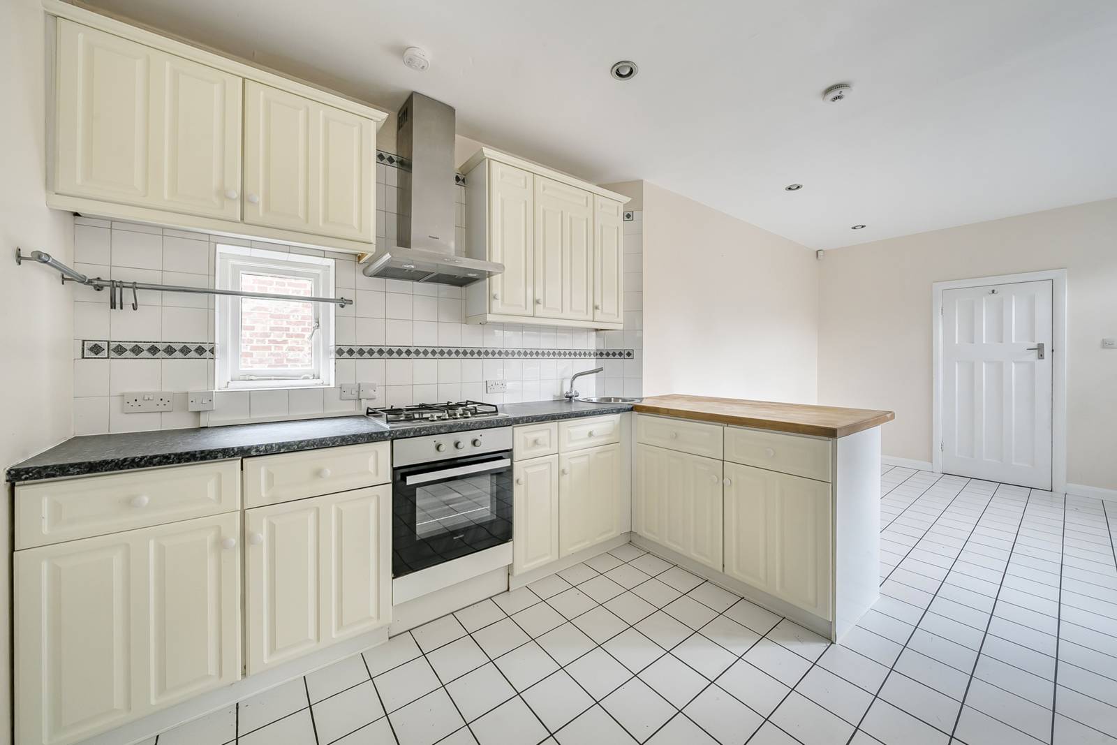 2 bedroom property for sale