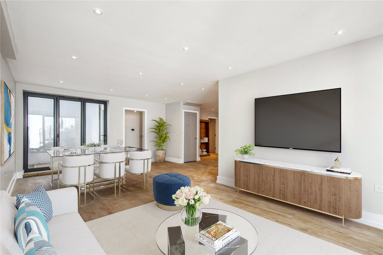 3 bedroom detached house for sale 0