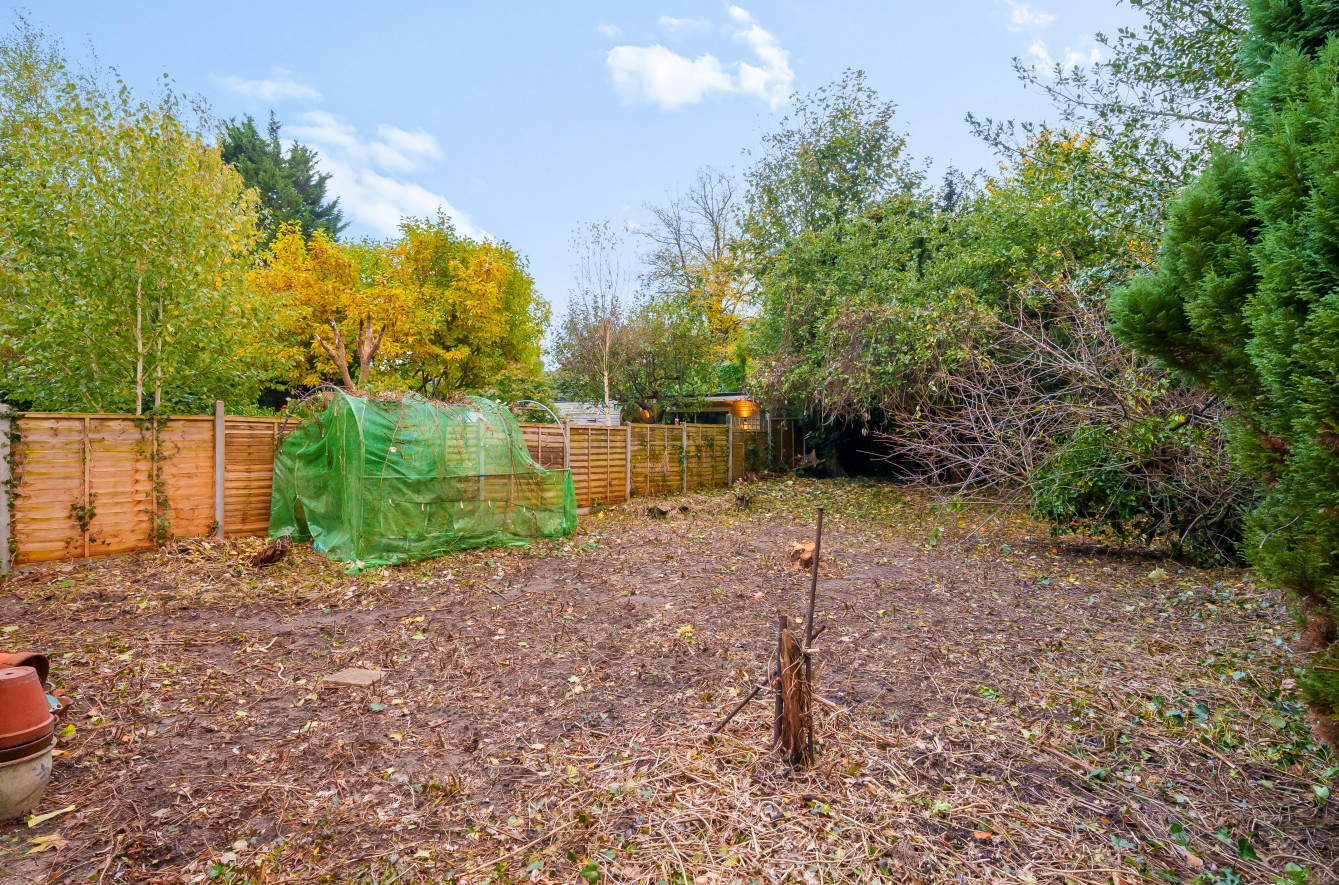 Photos of Queen Anne Avenue, Bromley BR2 66186492 PrimeLocation