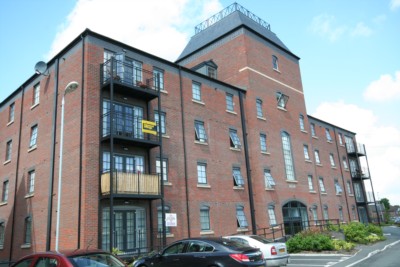 19 Beaumont Court, Elphins Drive, Wilderspool Park, Warrington photo 5