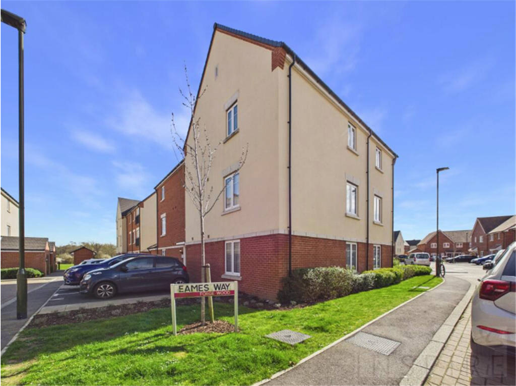 Eames Way, Crawley photo 2