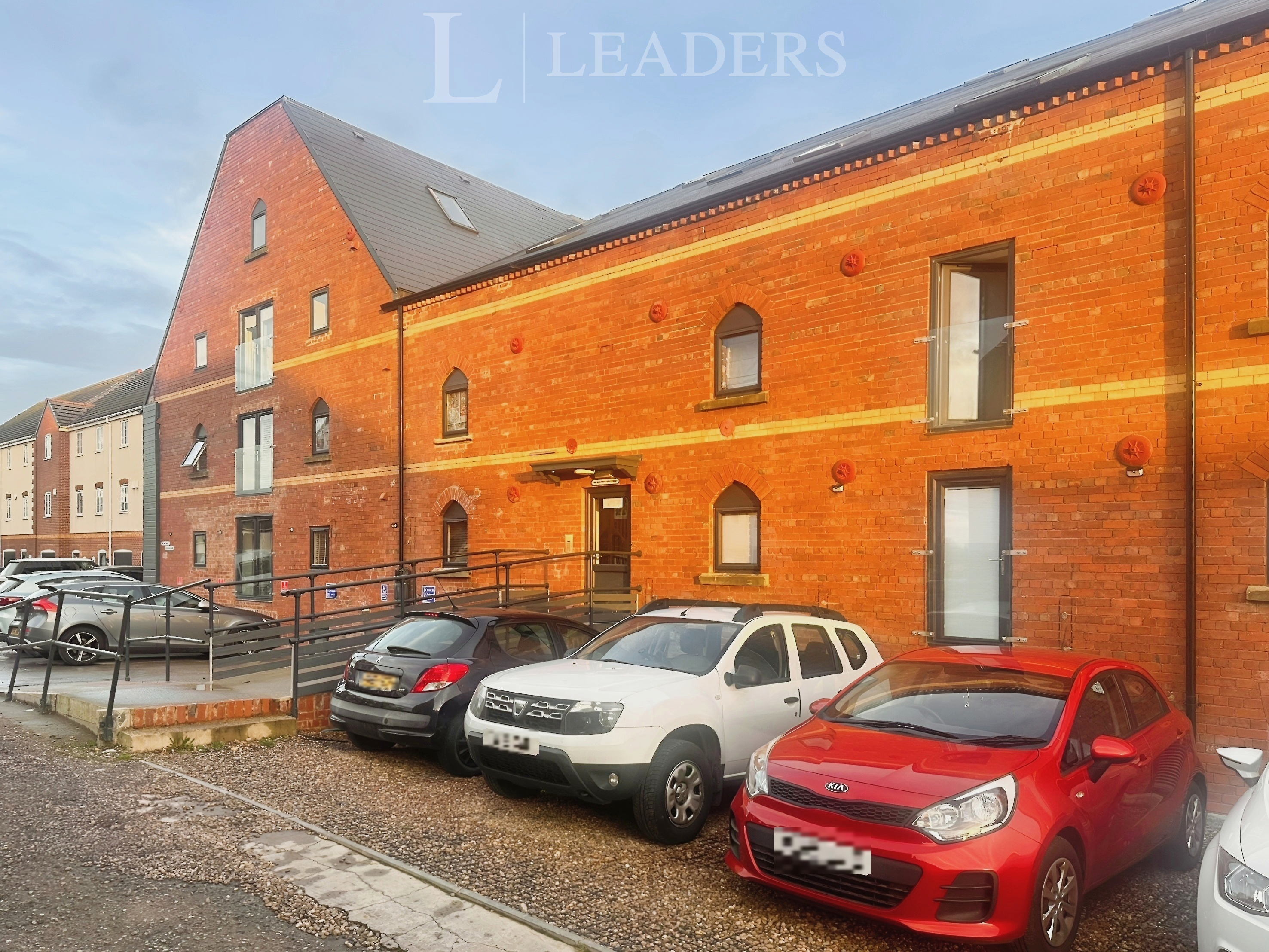 76, Kiln Court, Doncaster photo 2