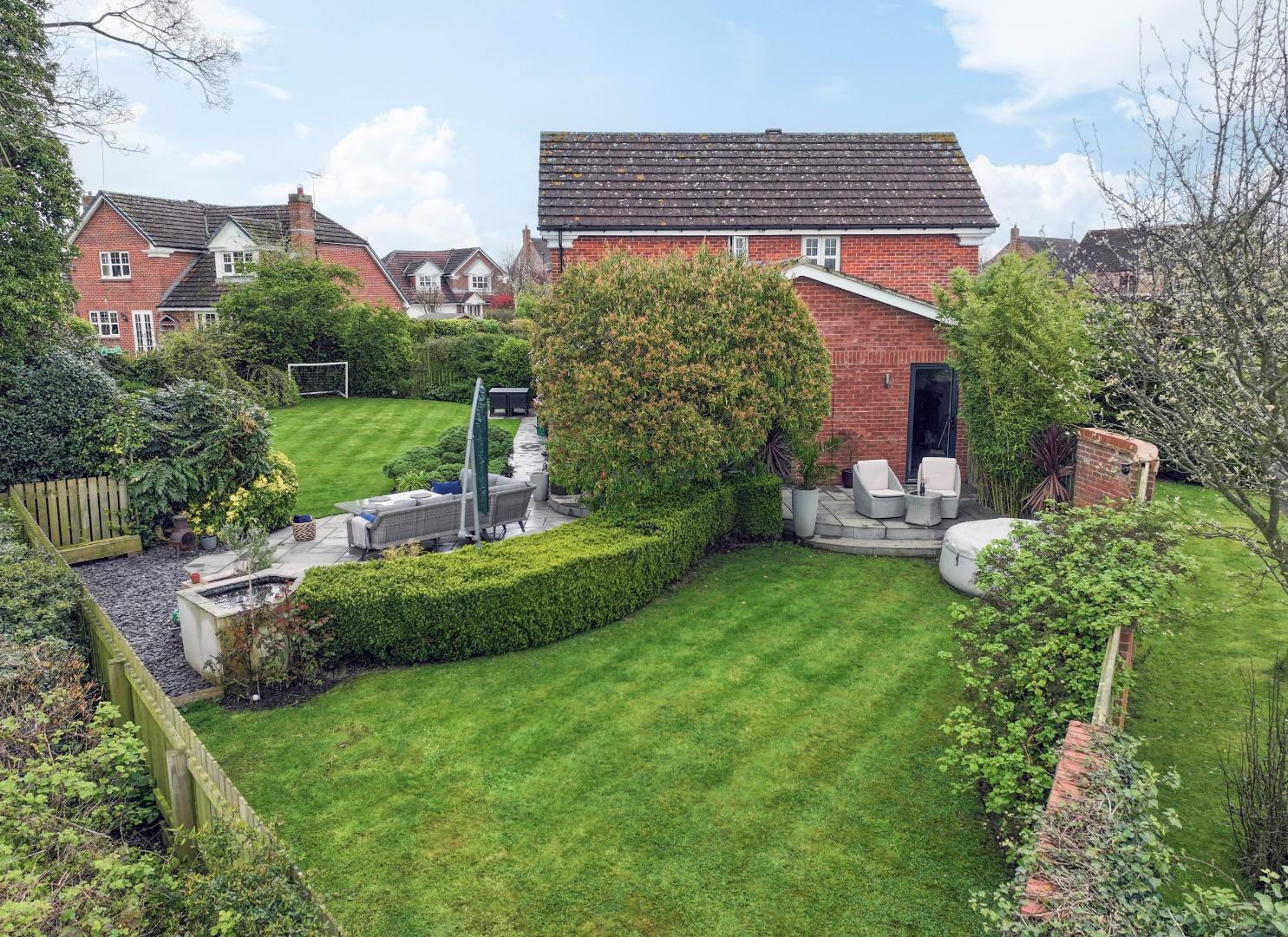 Photos of Manor Farm Close, Copmanthorpe, York YO23 67093525