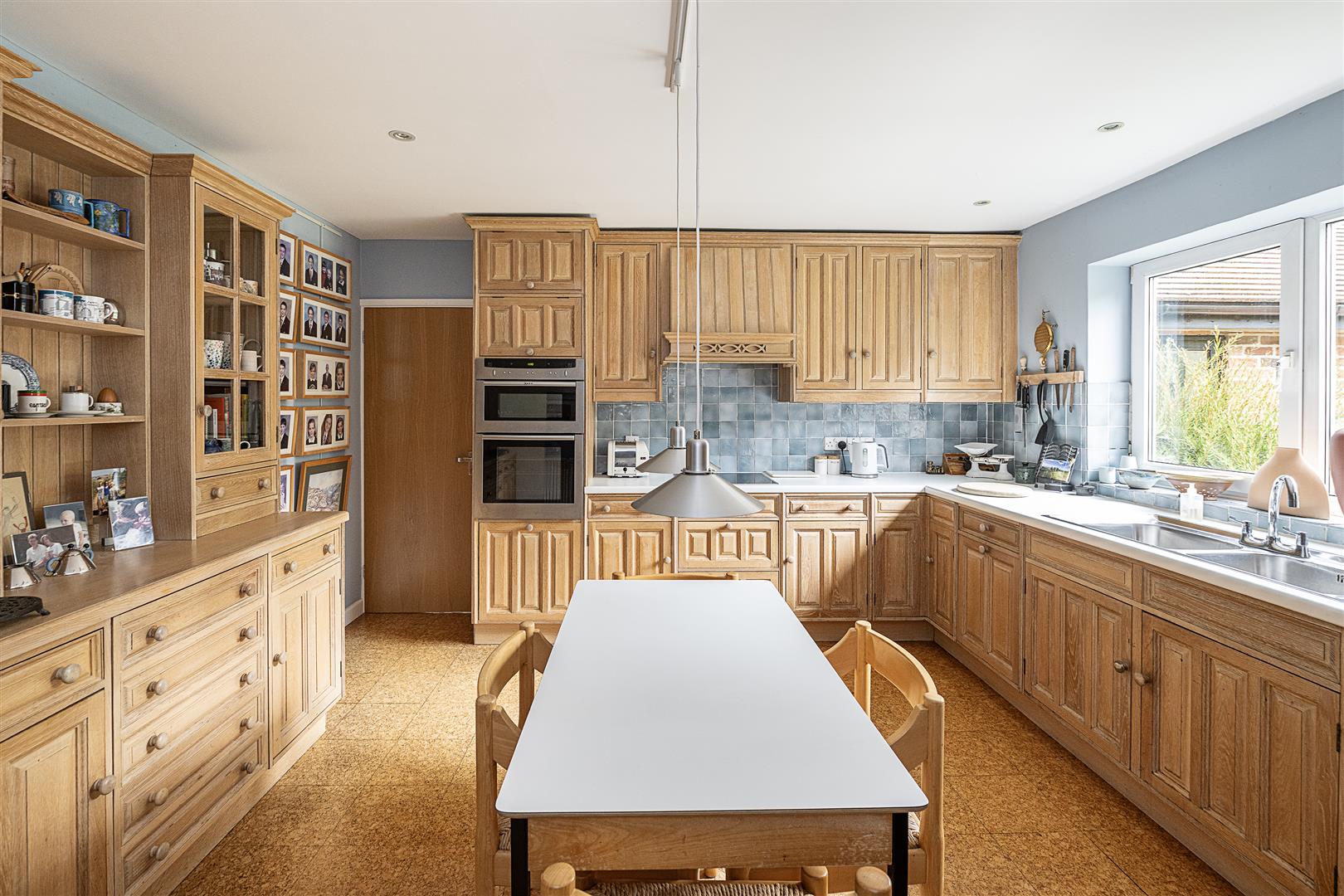 4 bedroom property for sale 0