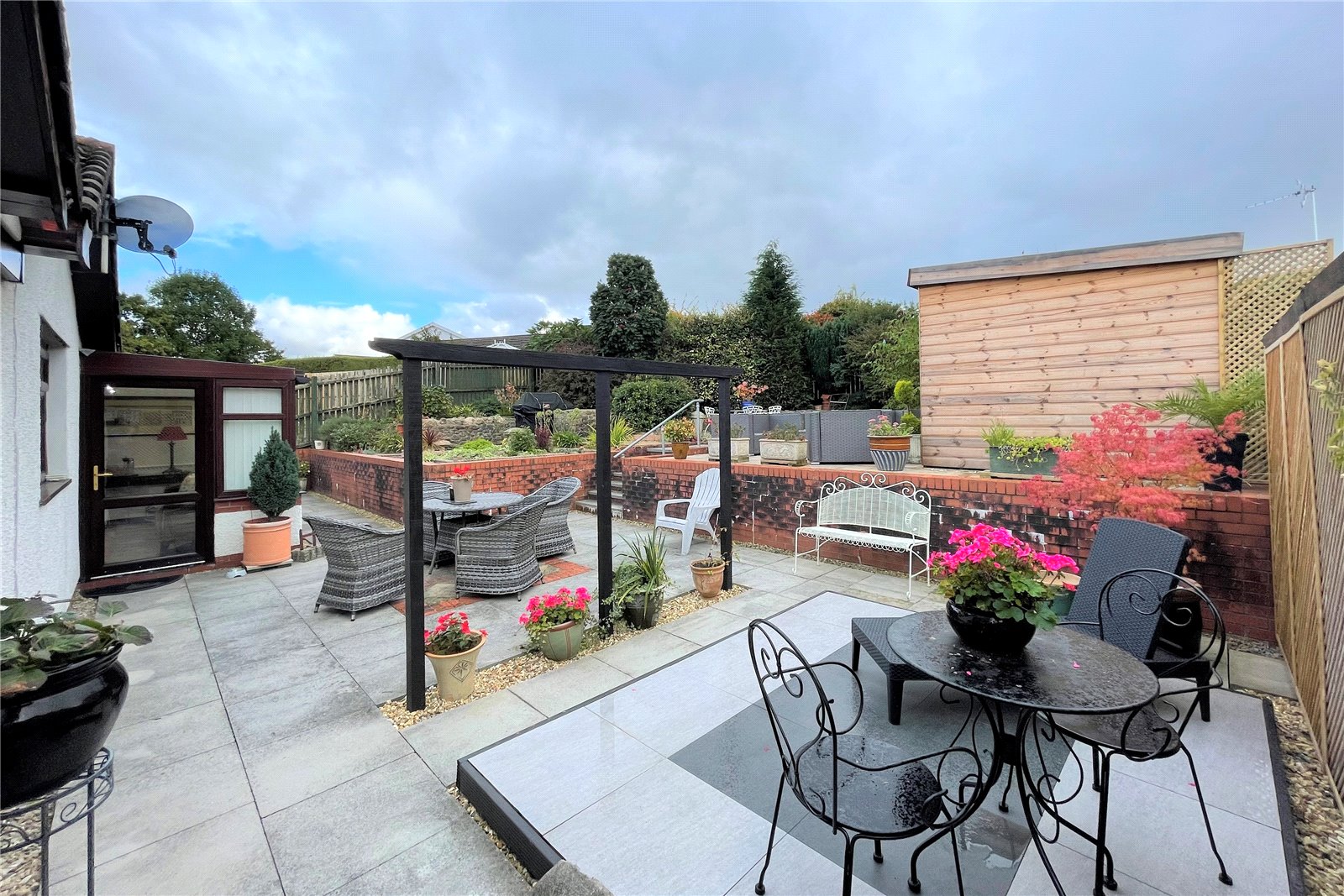 Photos of Maes Yr Efail, Llangennech, Llanelli, Carmarthenshire SA14