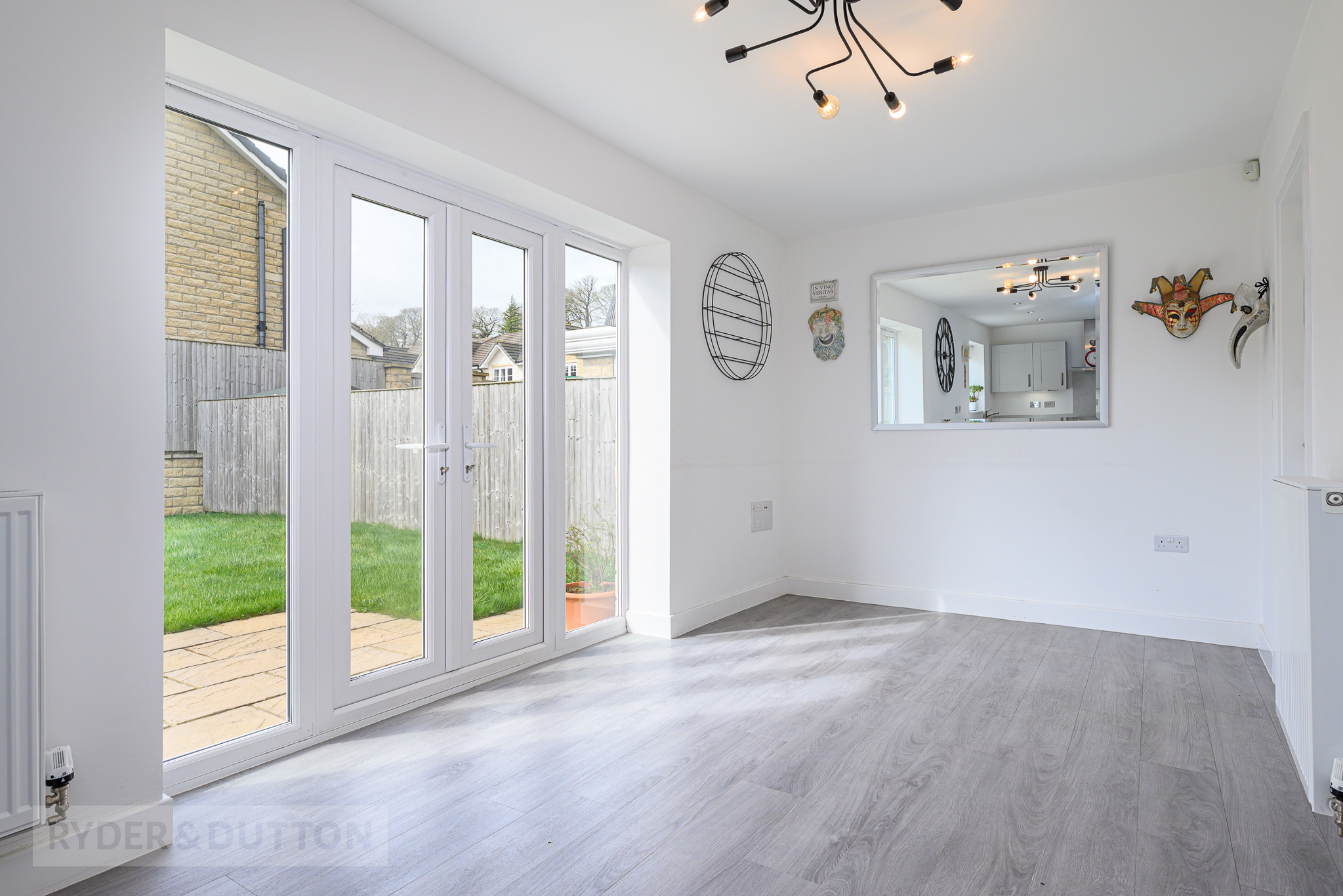 28, St. Mary's Avenue, Holmfirth floorplan