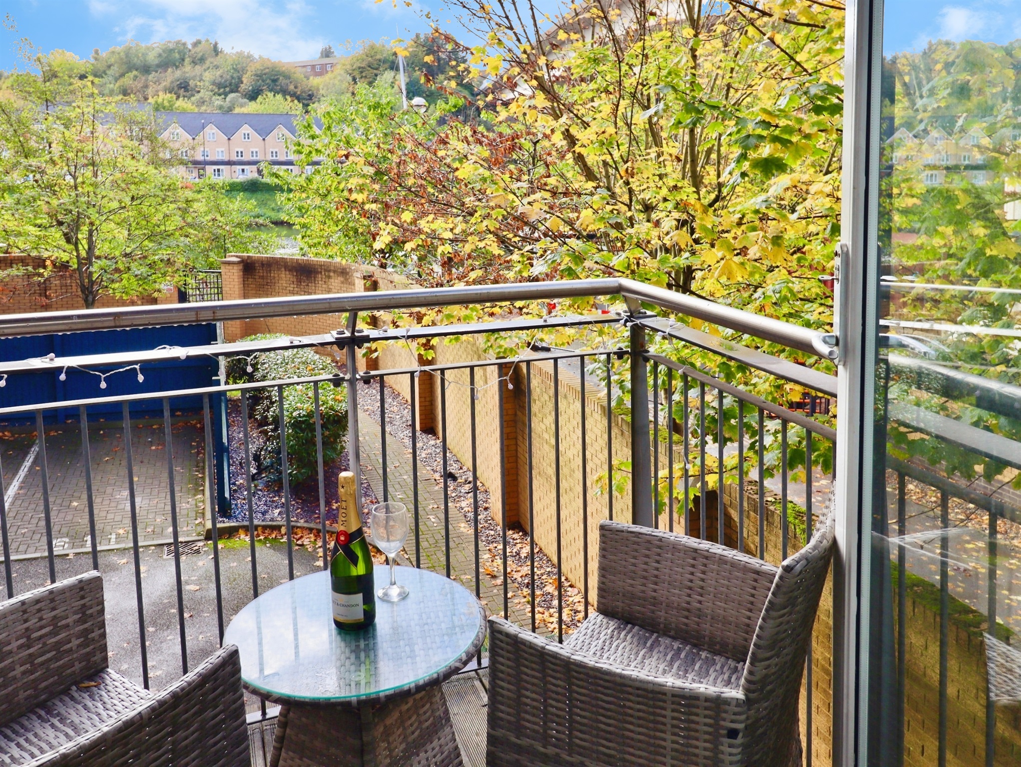 2-bed flat on 61, Beatrix, Victoria Wharf, Cardiff, £150,000