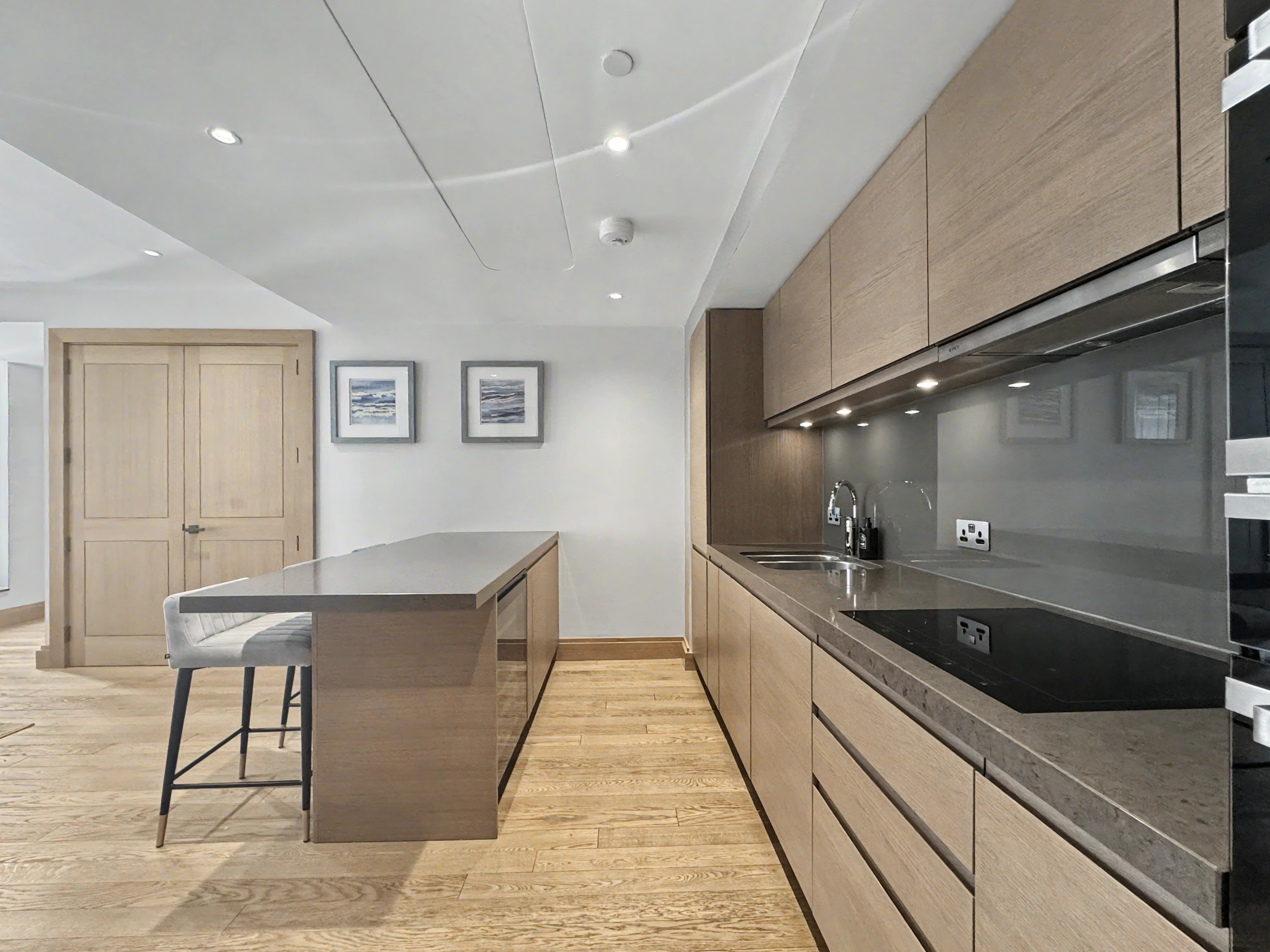 Cleland House 32, John Islip Street, LONDON photo 4