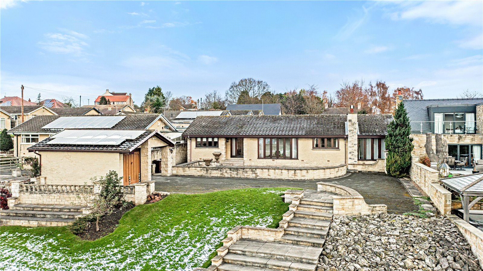 4 bedroom bungalow for sale 0