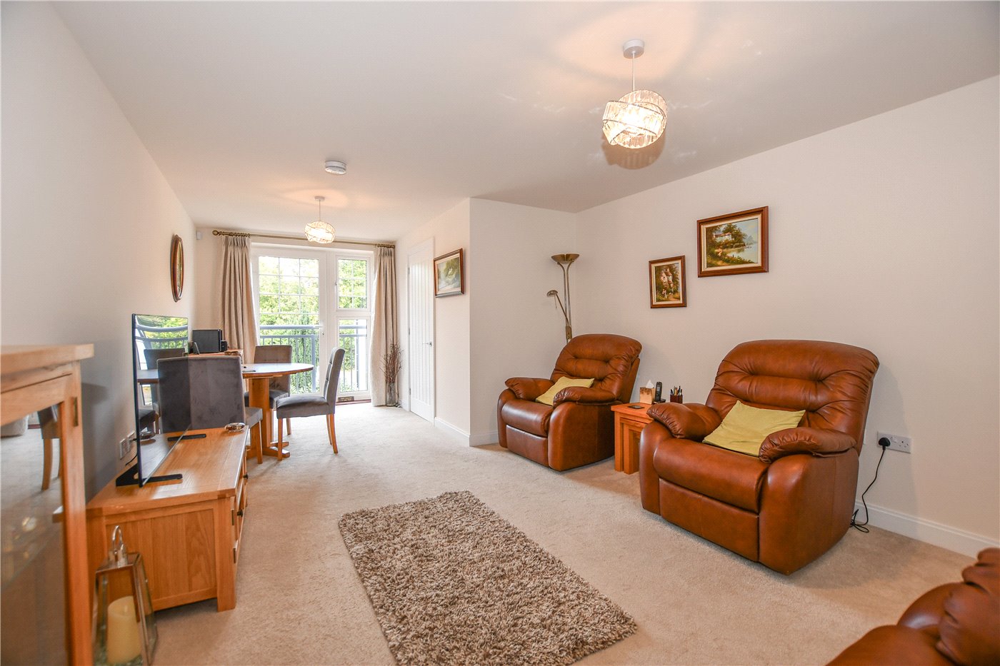 Flat 22, Oakingham Place 54-58,, Reading Road, Berkshire photo 3