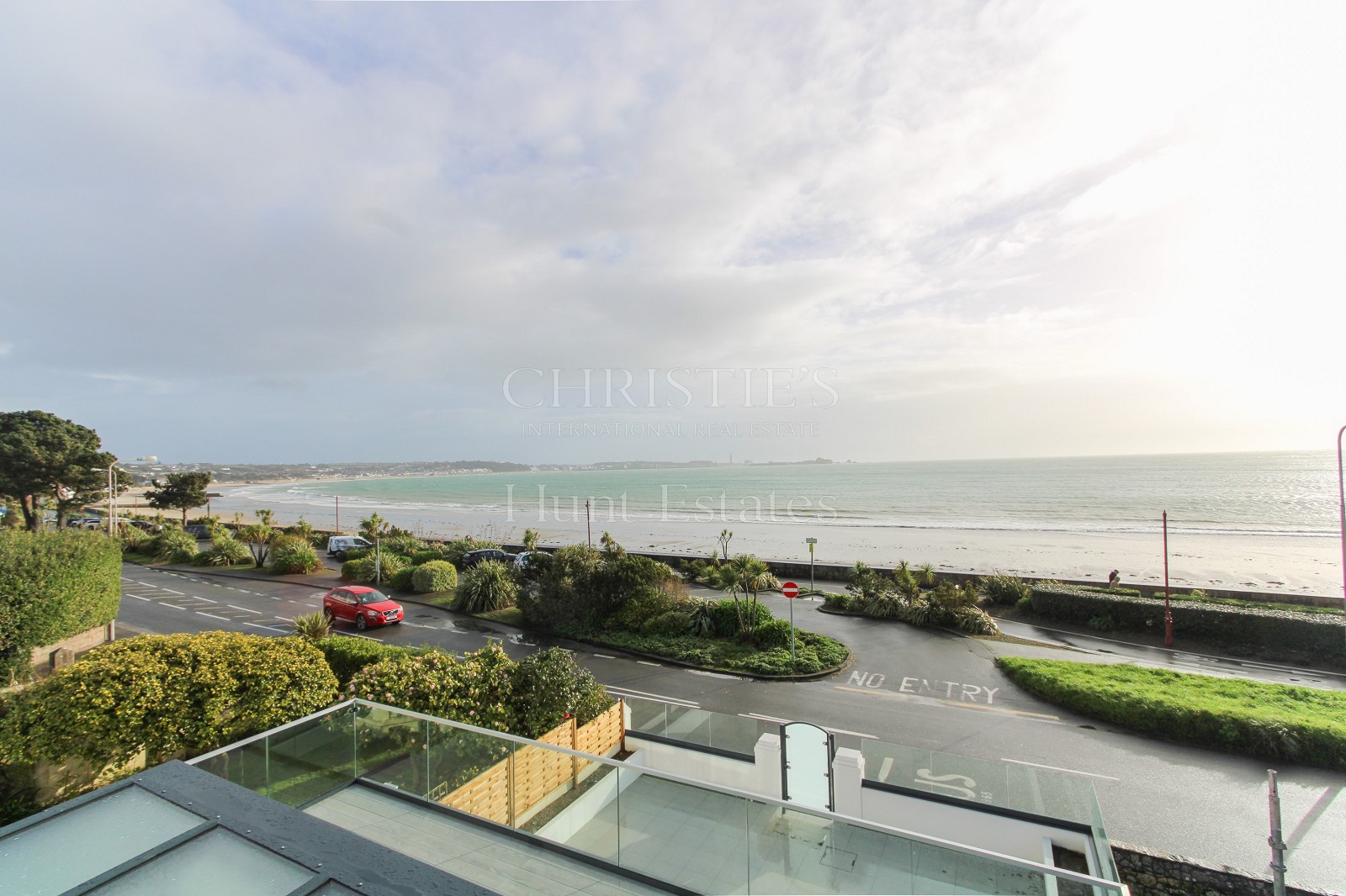2 bedroom flat for sale 0