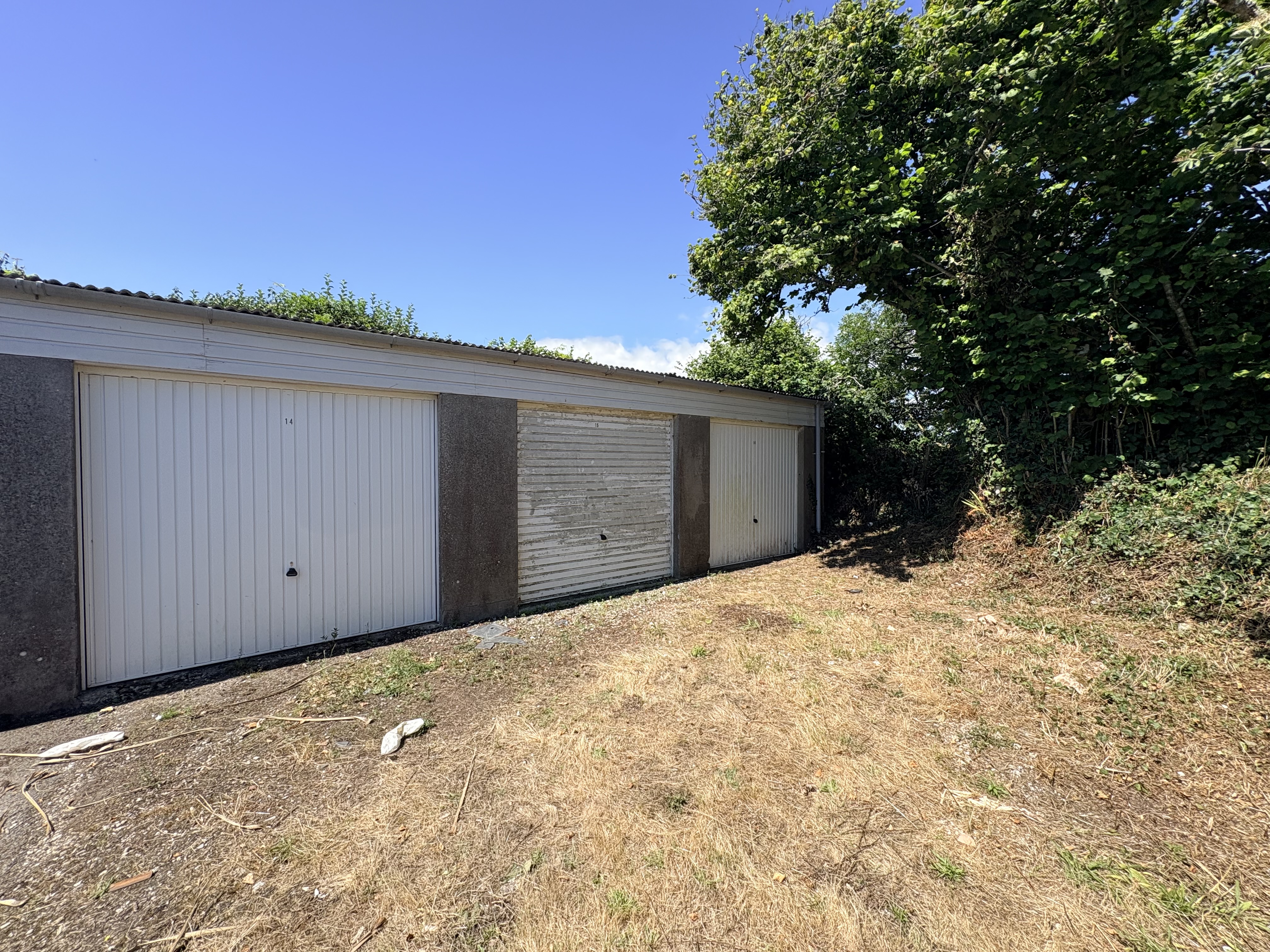 Garage [16] R/O Kings Avenue, Tregenver Road, Falmouth photo 5