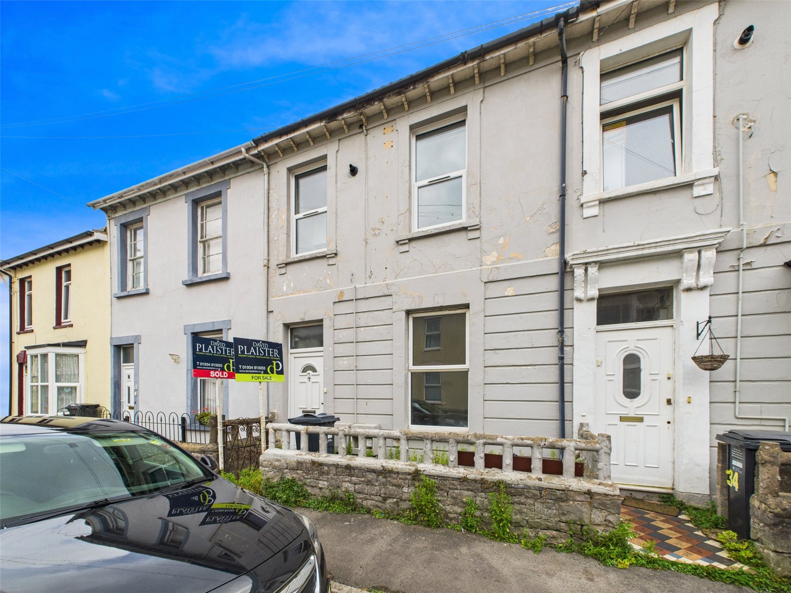 2-bed flat on First Floor Flat, 36, Alma Street, North Somerset, £130,000