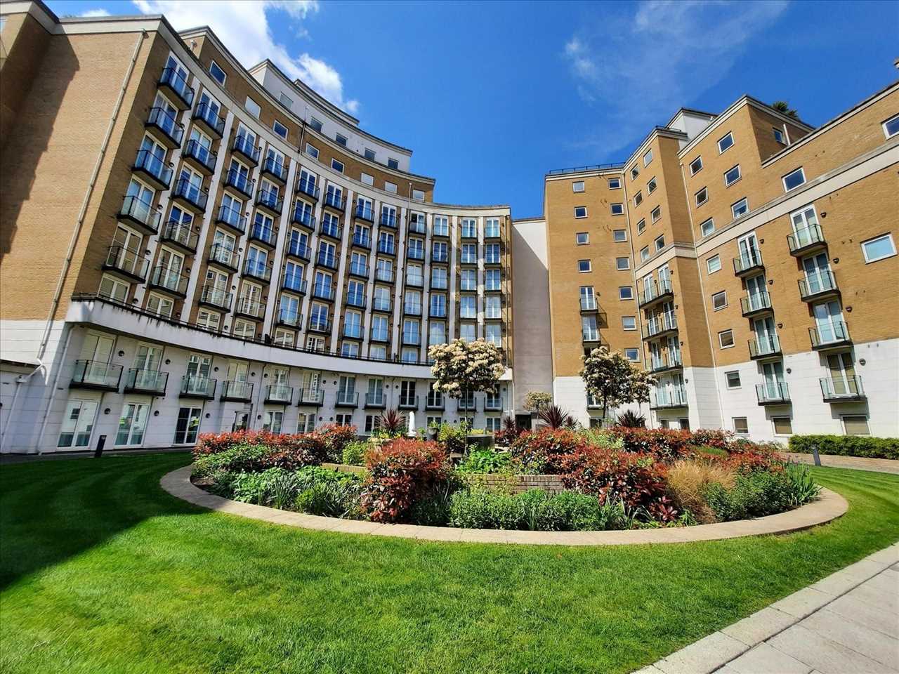 Palgrave Gardens, London photo 4