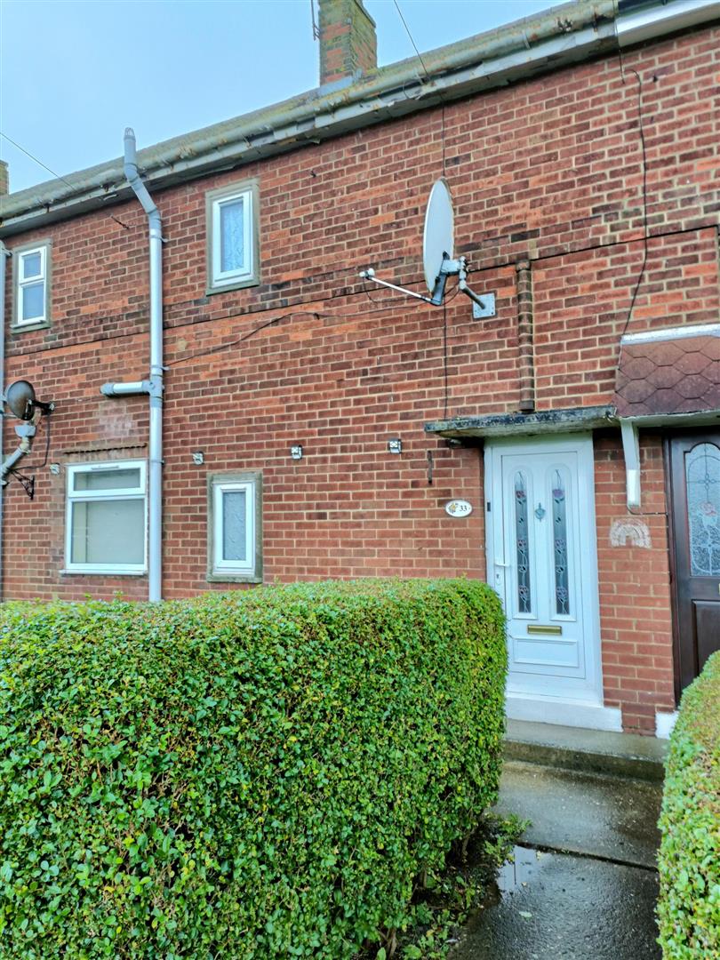 33, Owthorne Walk, Withernsea photo 3
