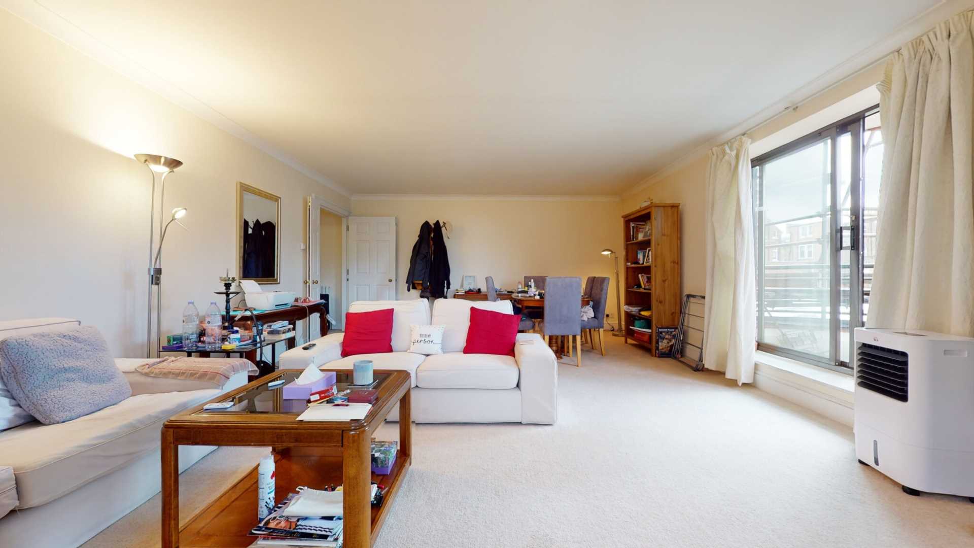 2 bedroom flat for sale 0