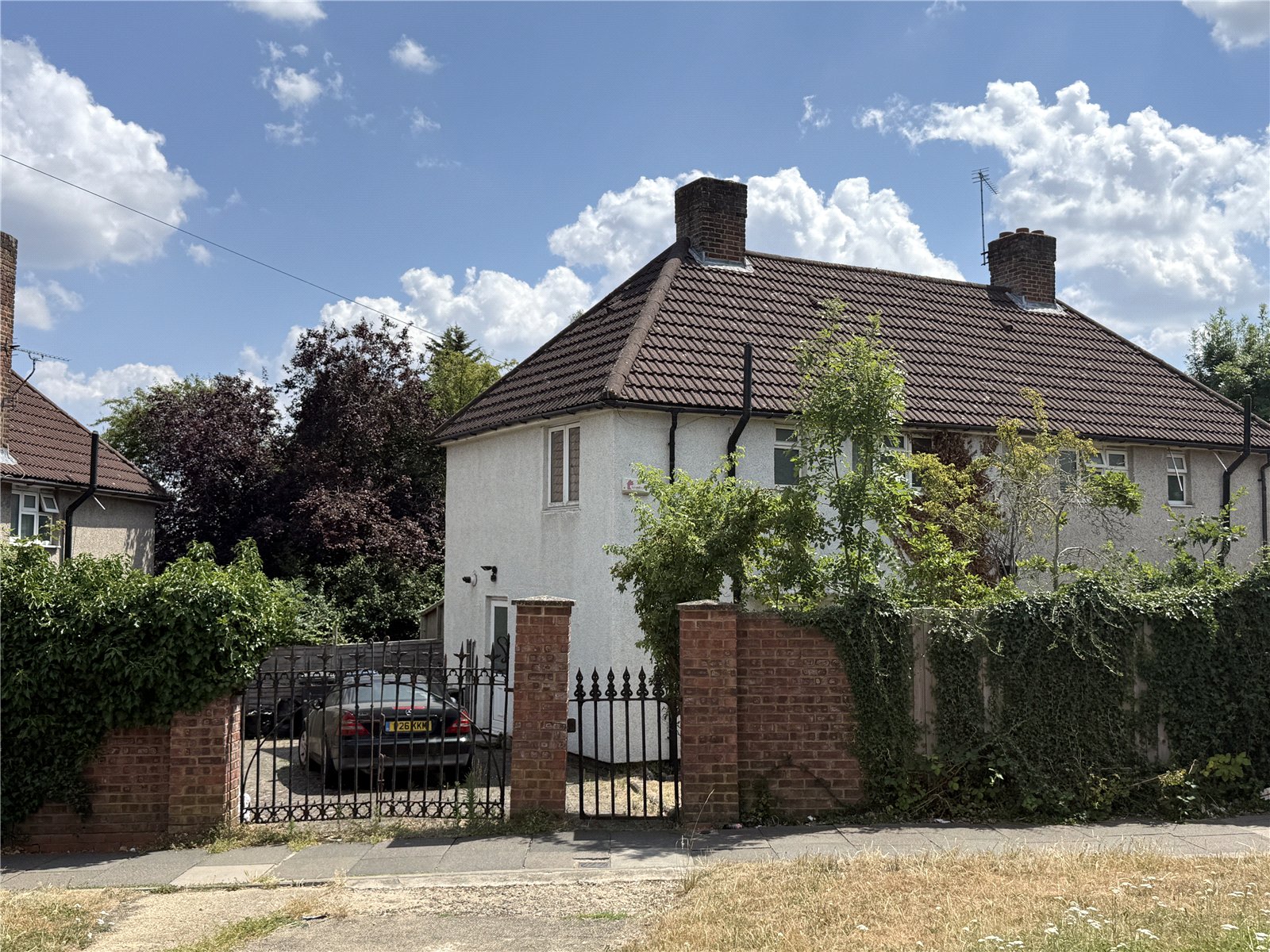 29, Wellhouse Lane, Barnet photo 2
