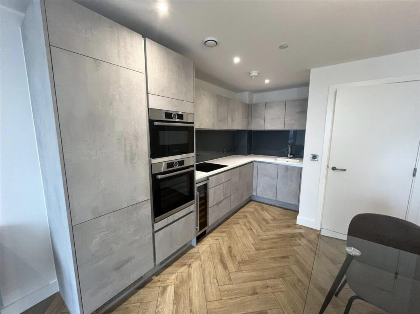 flat 1, Egmont Road, Sutton SM2, Sutton photo 5