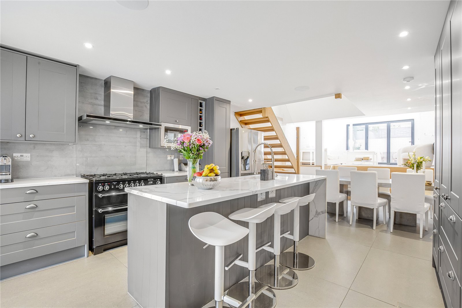 5 bedroom terraced house for sale 0