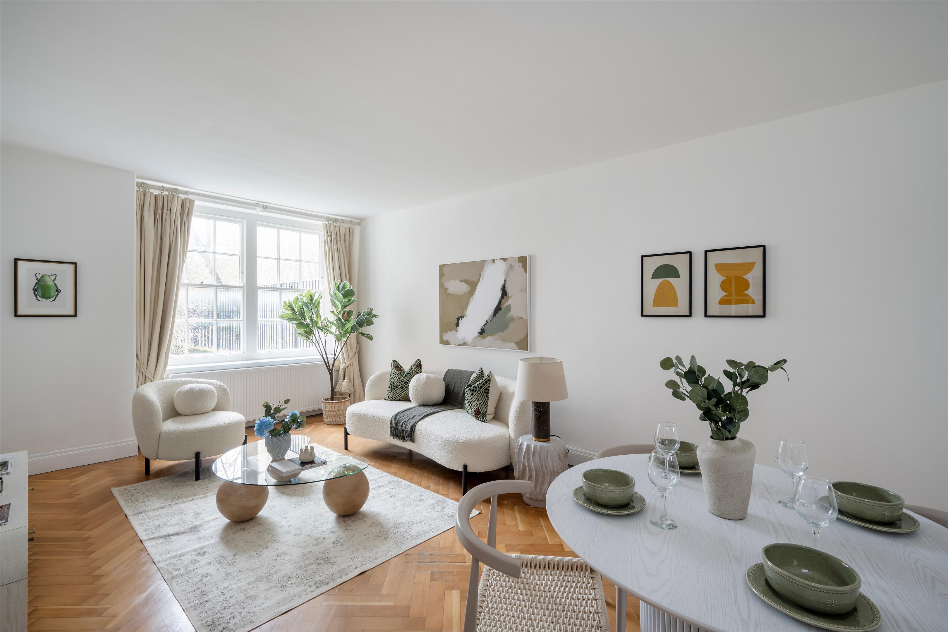 9 bedroom end terrace house for sale