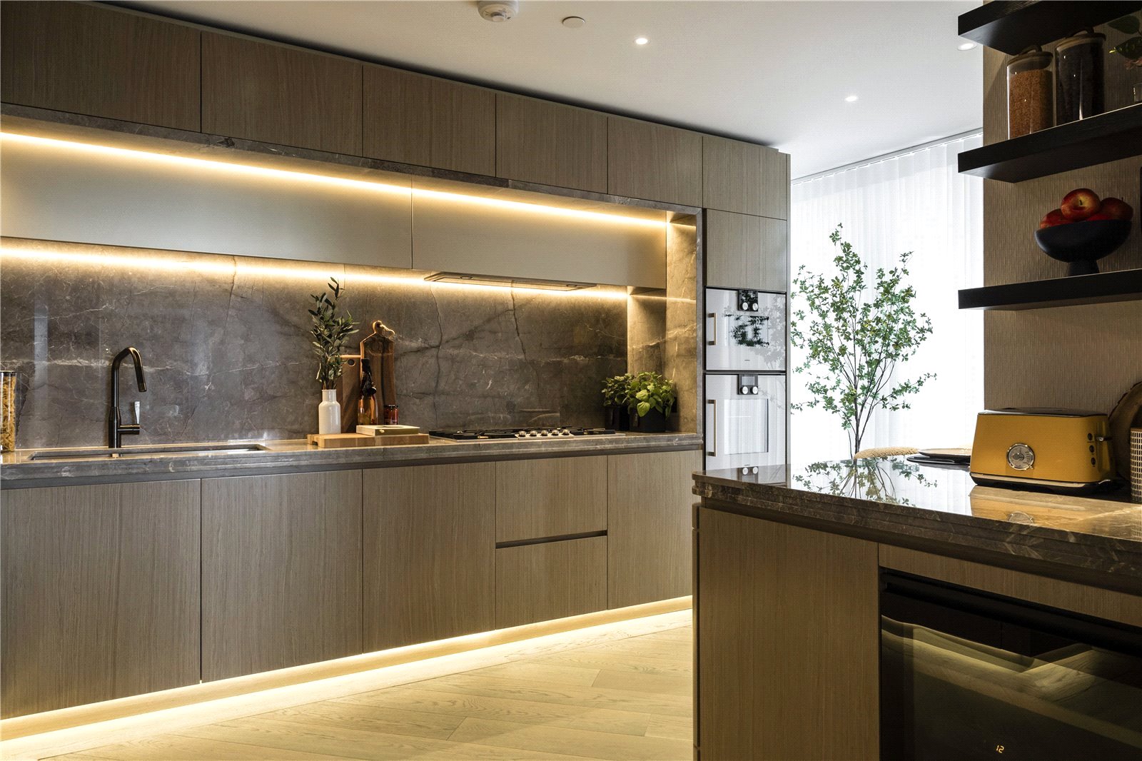 3 bedroom new flat for sale 0